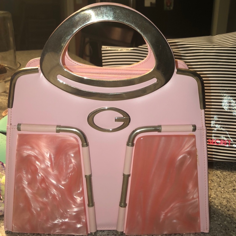 pink purse